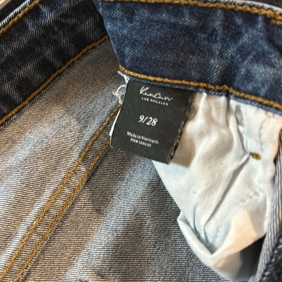 Kancan Jeans Tapered Fit - Picture 7 of 7